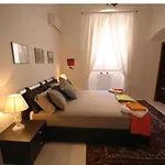 Casa Saint Patrick Dimora Del 1200 Bed & Breakfast 3*