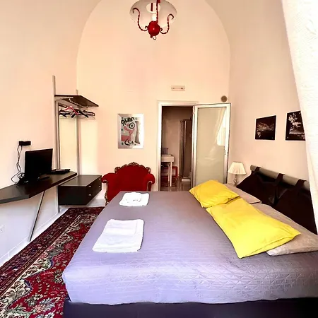 Casa Saint Patrick 3* Барлетта