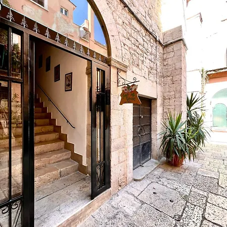 Casa Saint Patrick Dimora Del 1200 Bed & Breakfast 3*